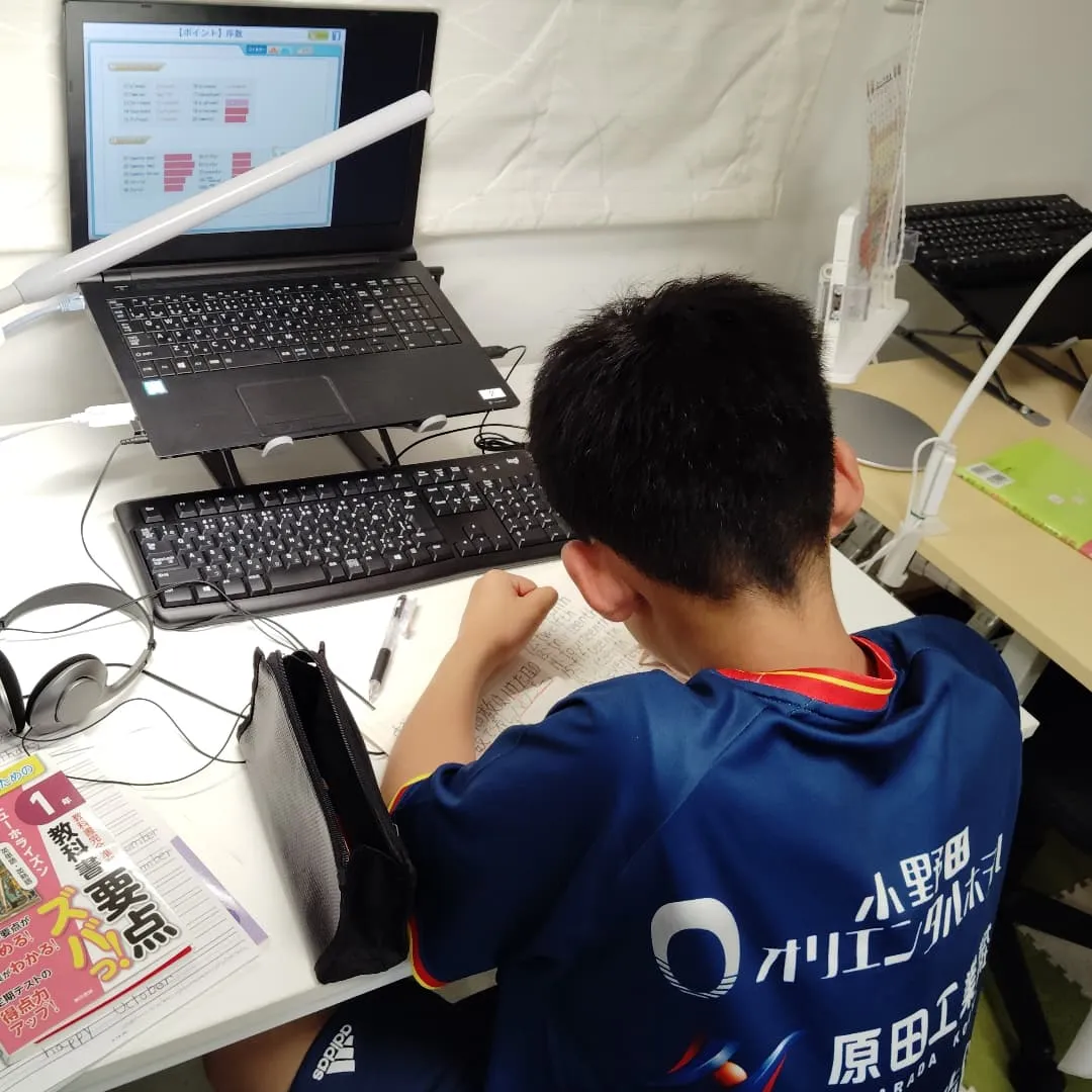 4月下旬突入！月曜日19:40〜は学習教室edu_bridg...