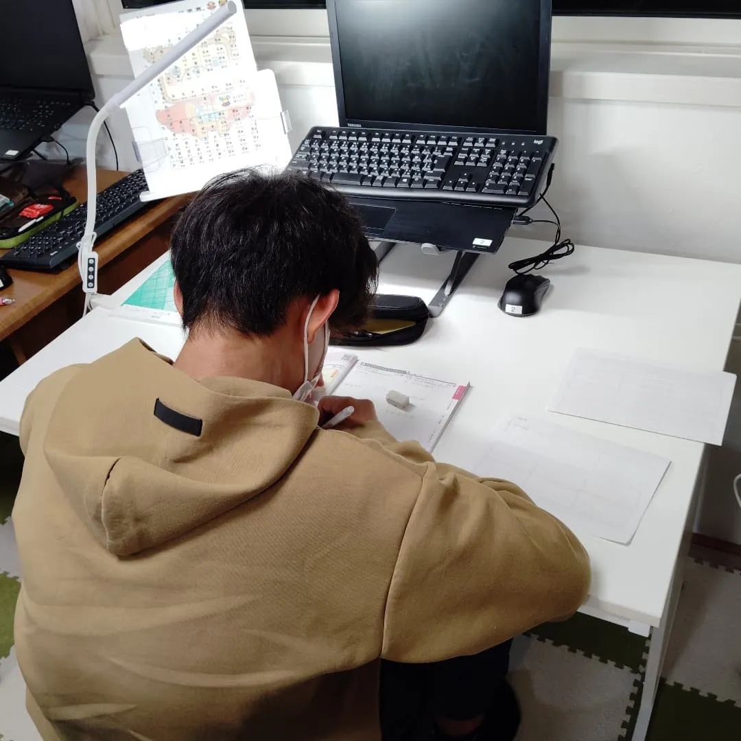 ゴールデンウィーク間近の月曜日19:40〜は学習教室edu_...