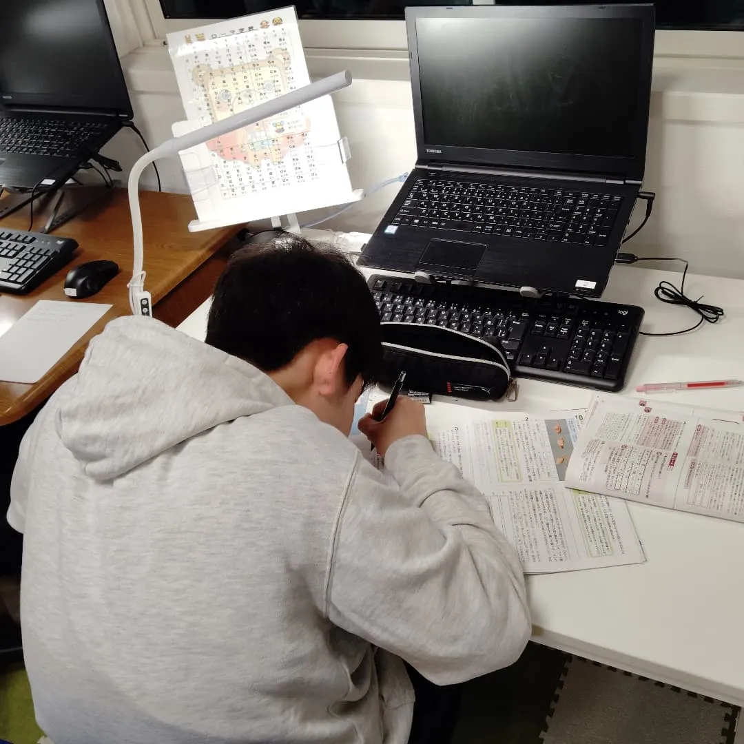 5月突入！木曜日17:20〜は学習教室edu_bridgeの...