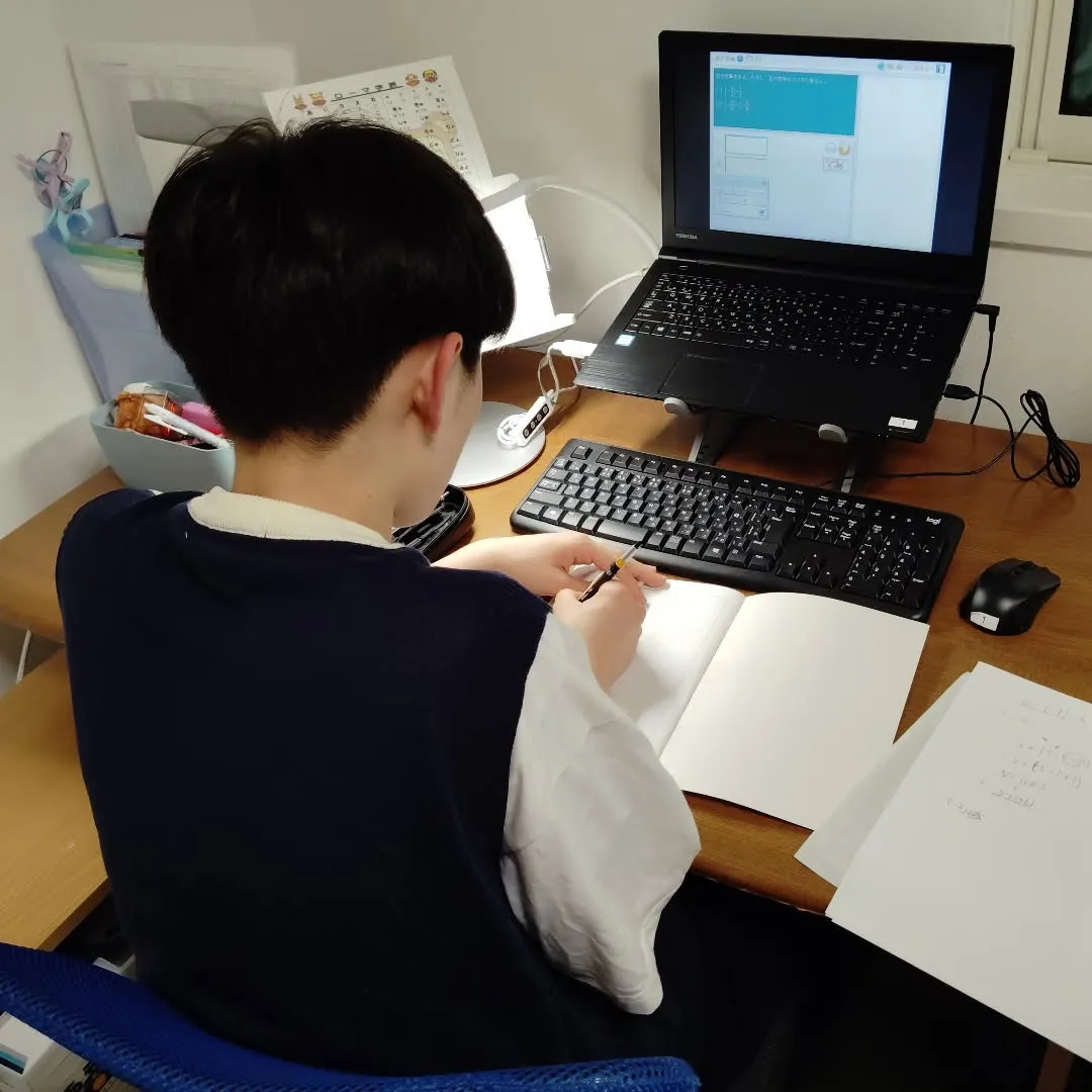 明日は雨？？金曜日19:40〜は学習教室edu_bridge...