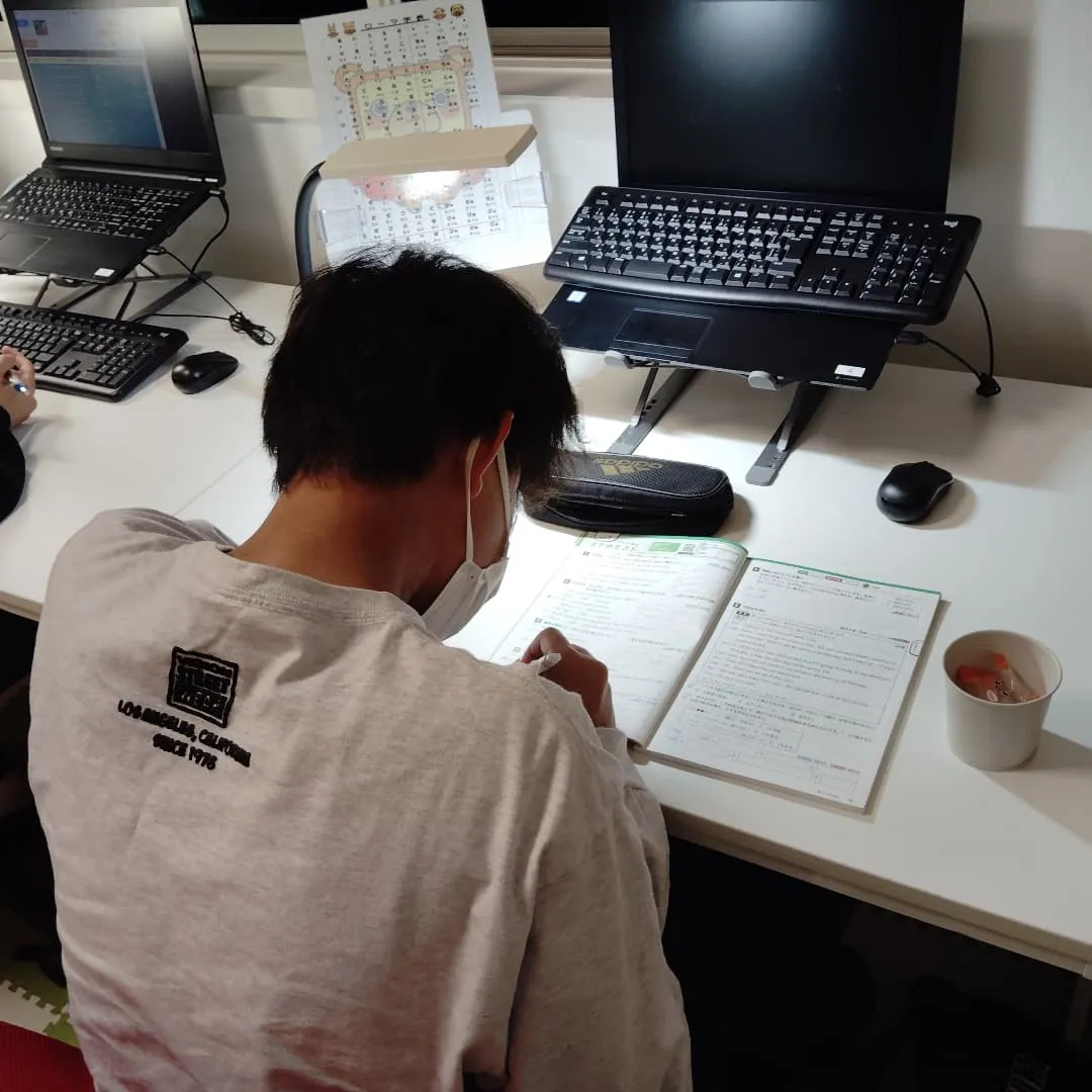 5月最後の金曜日19:40〜は学習教室edu_bridge　...