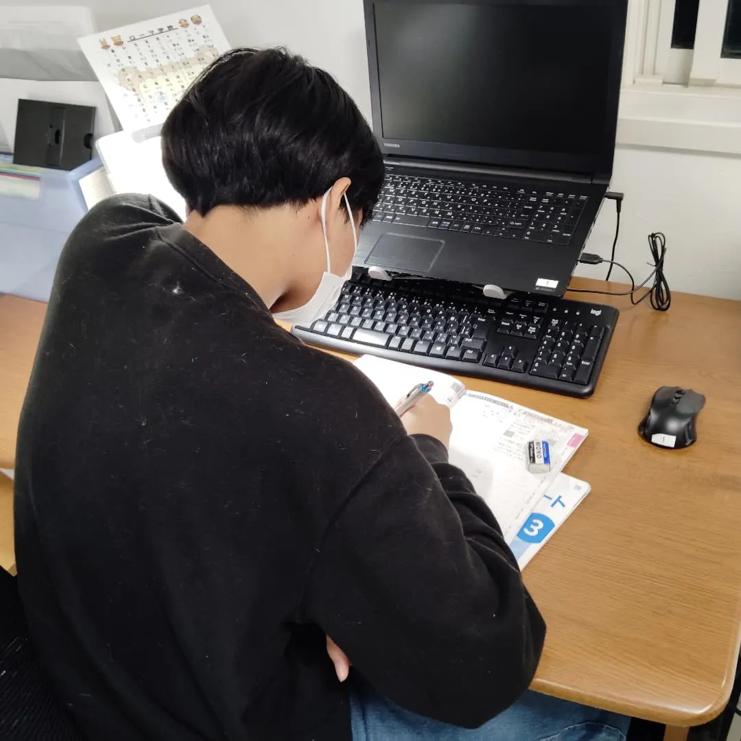 ２日間まとめて…火曜日15:20〜水曜日22:00まで、学習...