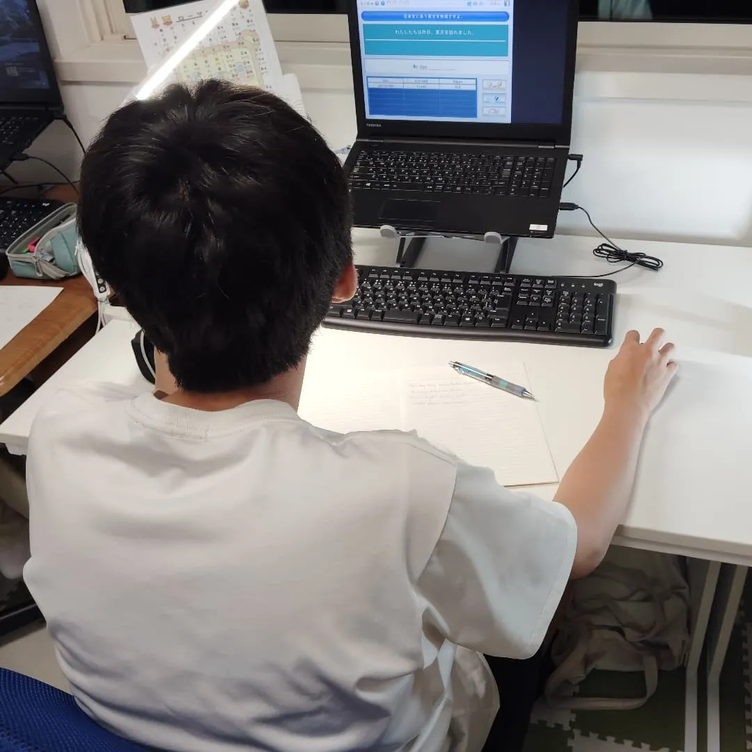 施設長、お誕生日おめでとうございます！木曜日17:20〜は学...