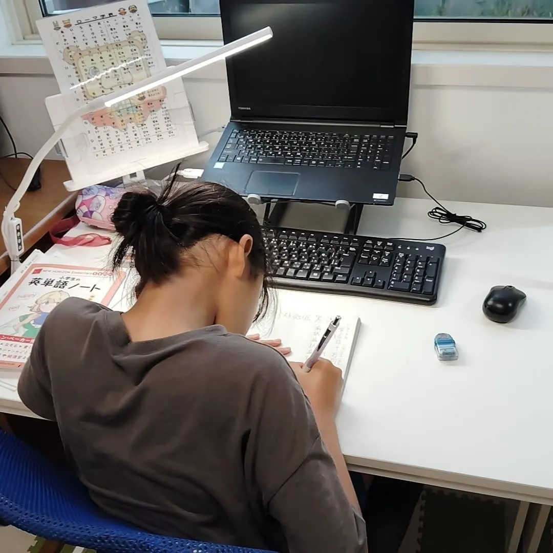 施設長、お誕生日おめでとうございます！木曜日17:20〜は学...