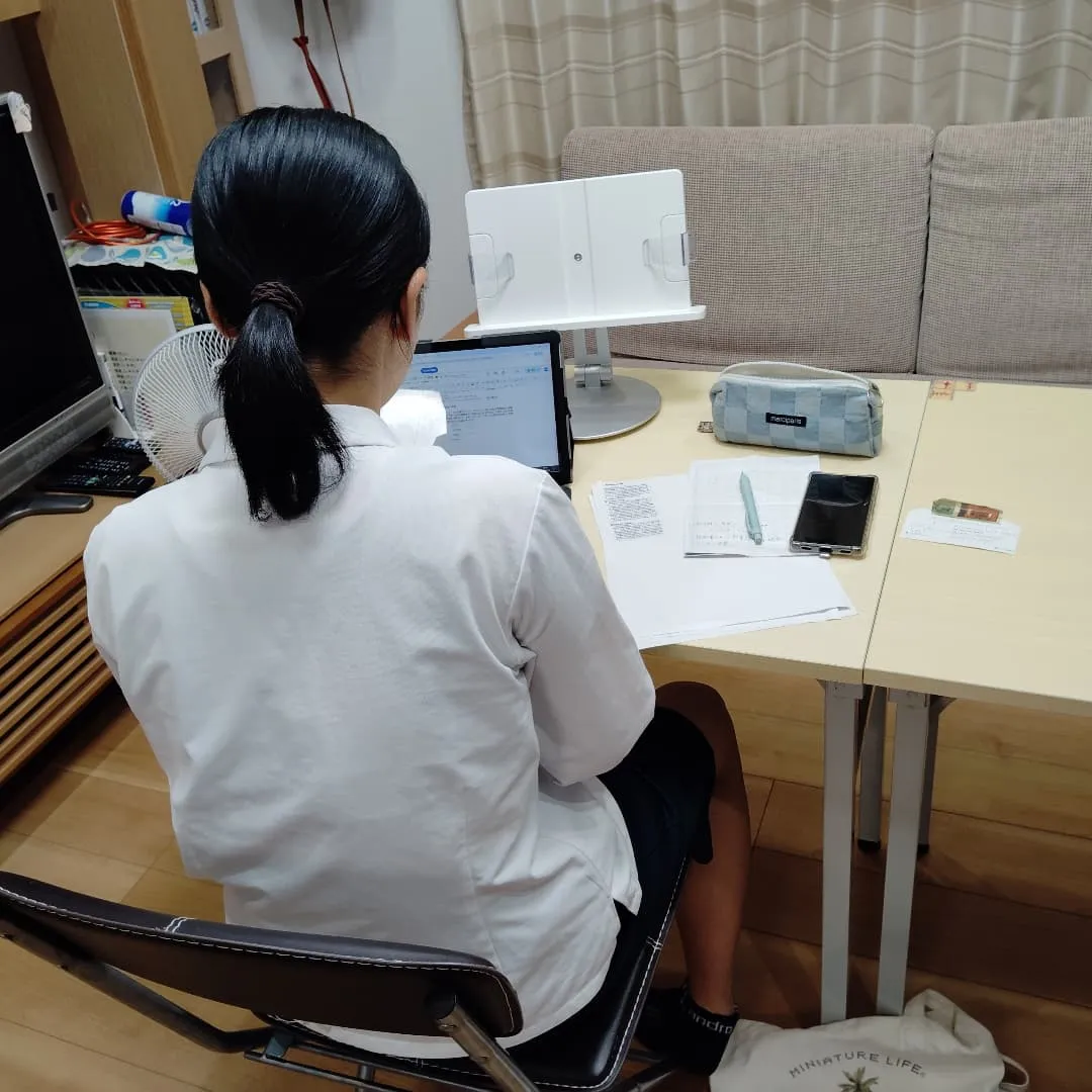 施設長、お誕生日おめでとうございます！木曜日17:20〜は学...