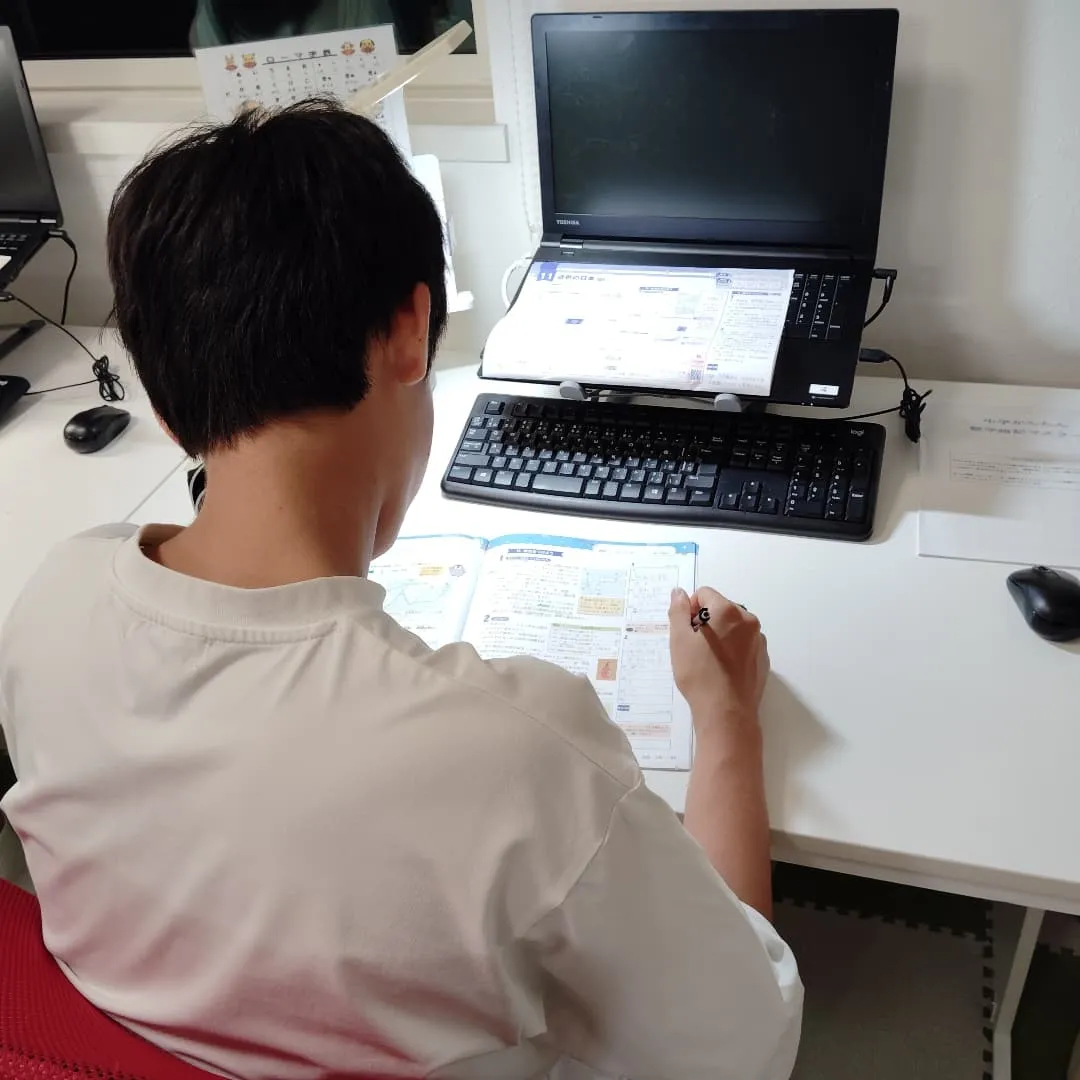 夏休みまでカウントダウン！月曜日は19:40〜、火曜日は15...