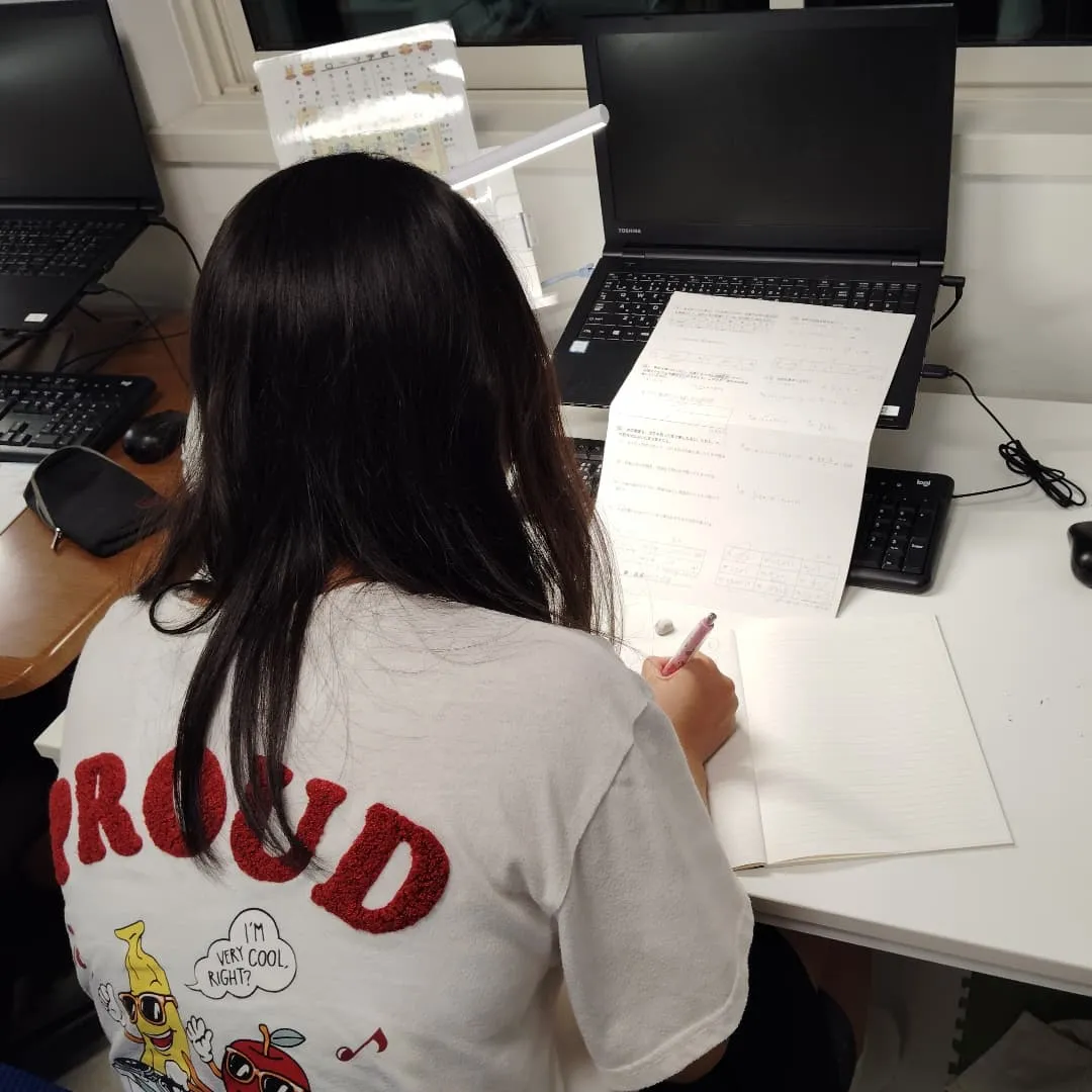 夏休みまでカウントダウン！月曜日は19:40〜、火曜日は15...