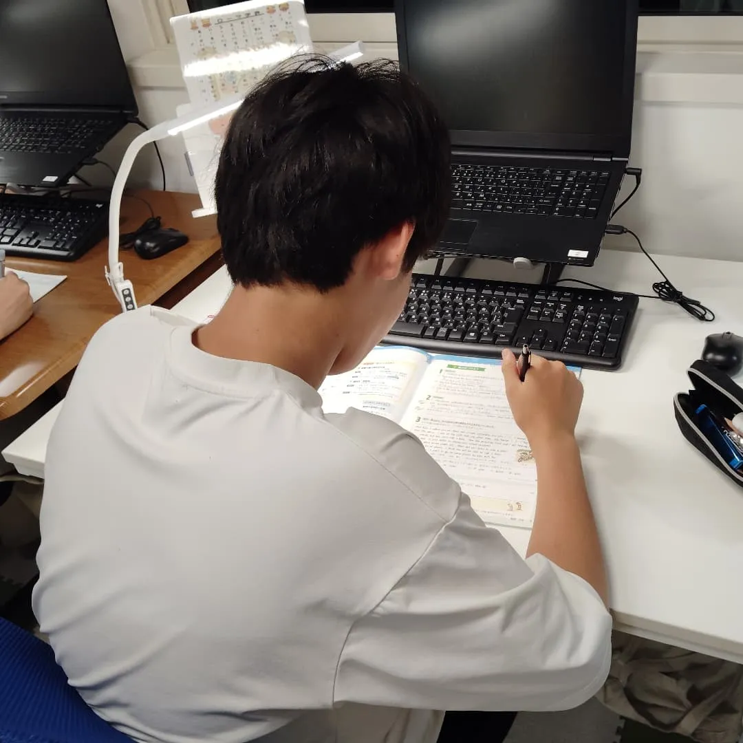 雷も激しい…⚡️木曜日17:20〜は学習教室edu_brid...