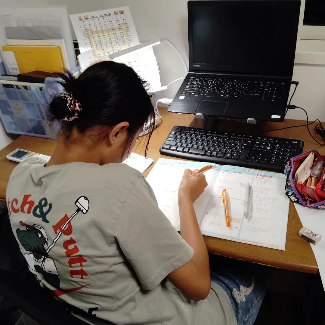 8月スタート！金曜日19:40〜は学習教室edu_bridg...