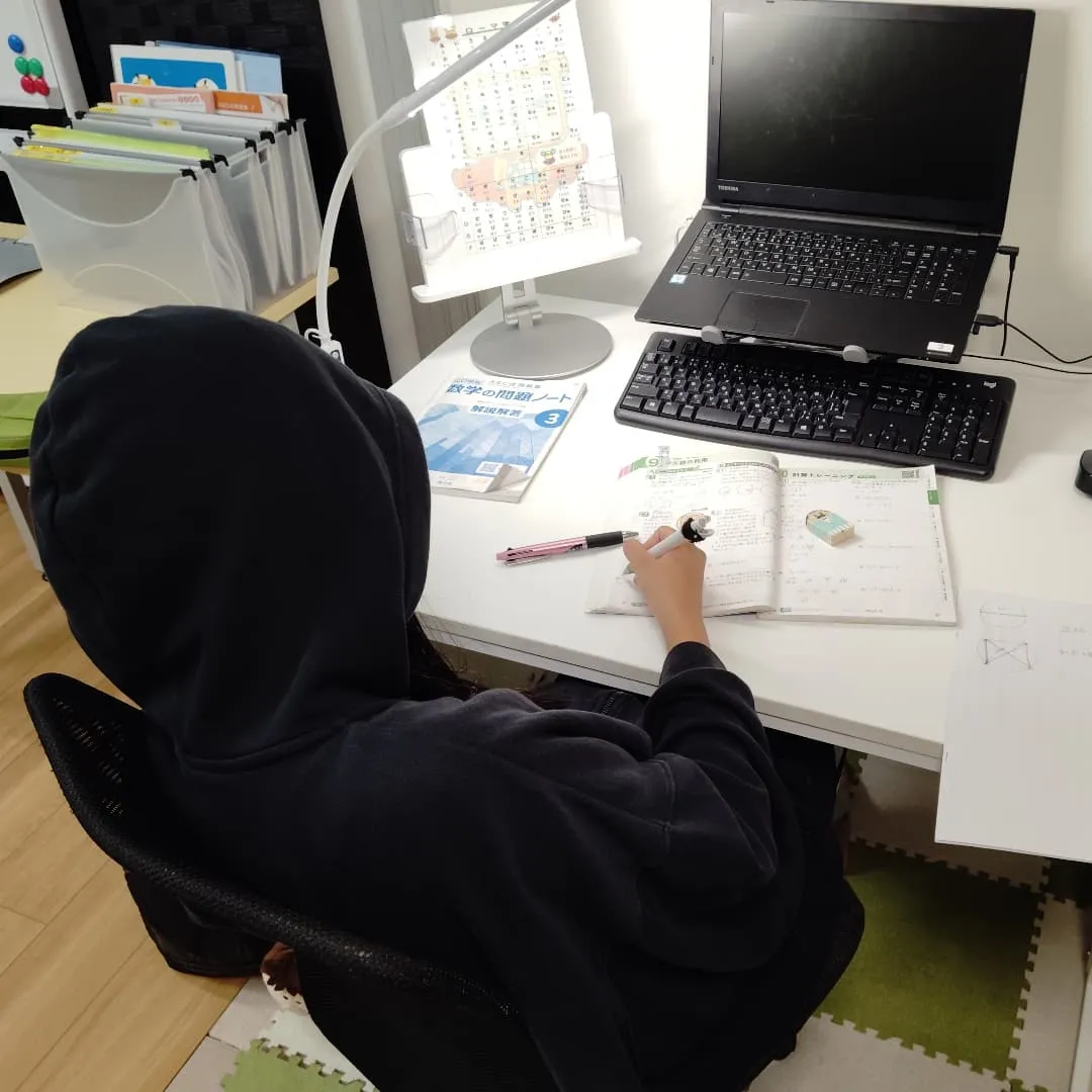 9月4日はクシの日？？木曜日17:20〜は学習教室edu_b...