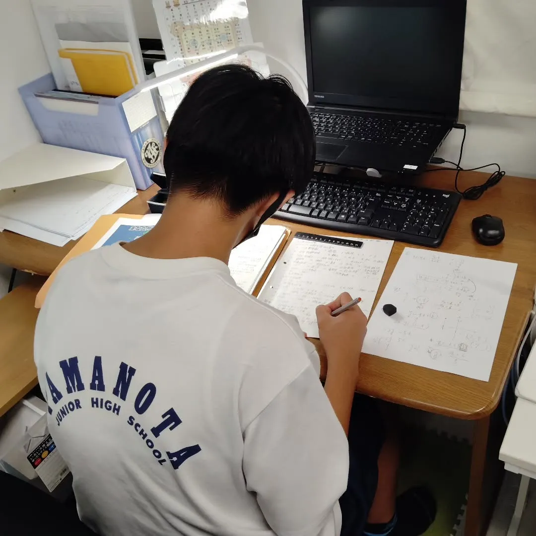 安中は中間テスト１日目終了！の金曜日18:40〜は学習教室e...