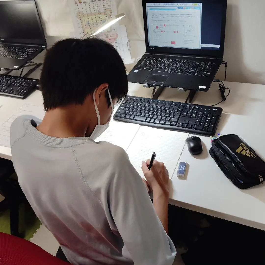 中間テストに一喜一憂💦木曜日15:20〜は、バレッドキッズ安...