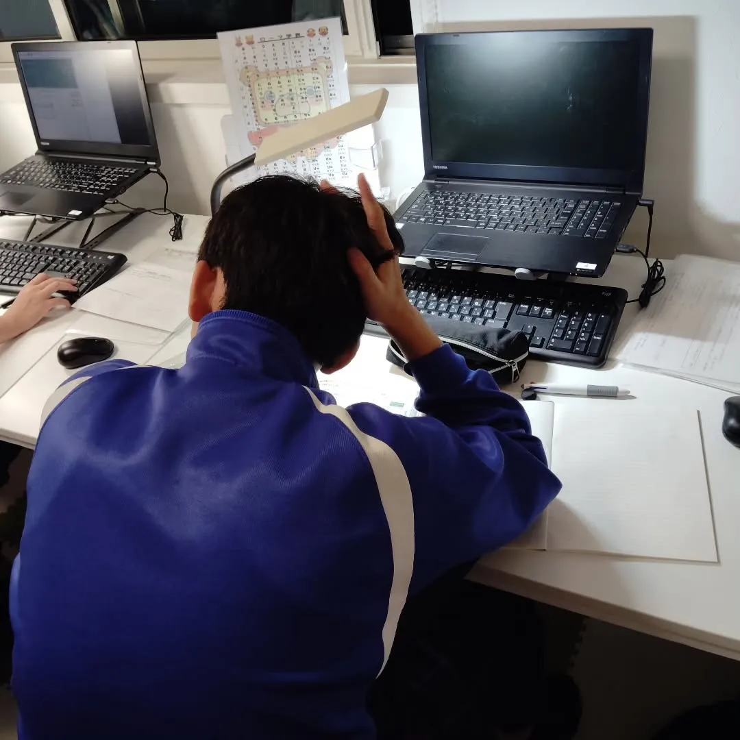 萱野家、一部停電!主に高校生ごめんね💦火曜日15:20〜はバ...