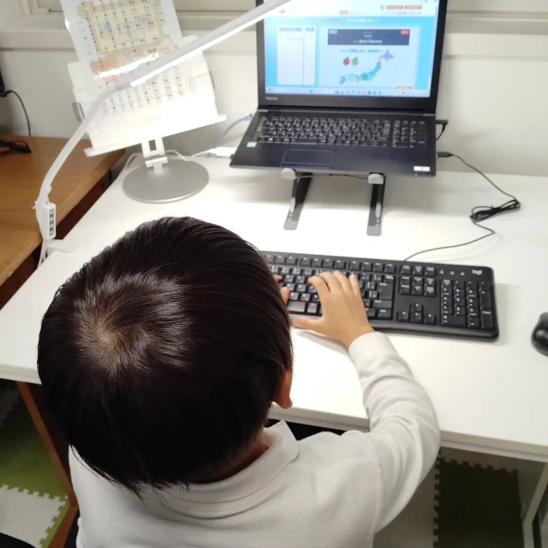 急に寒くなってきました🐧火曜日15:20〜は学習教室edu_...