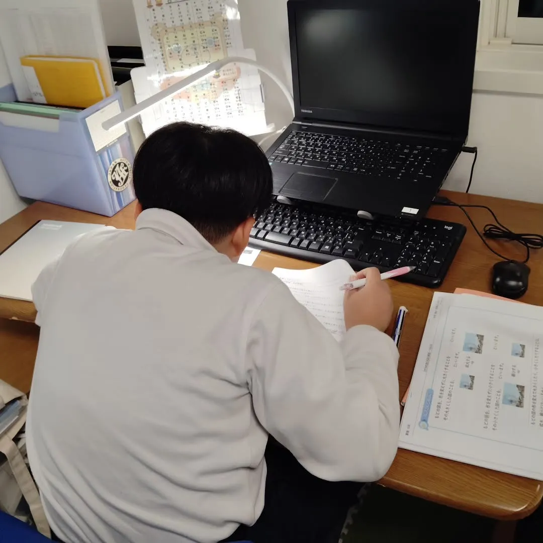 ポッキーの日に、ポッキー食べてない！！💦火曜日15:20〜は...