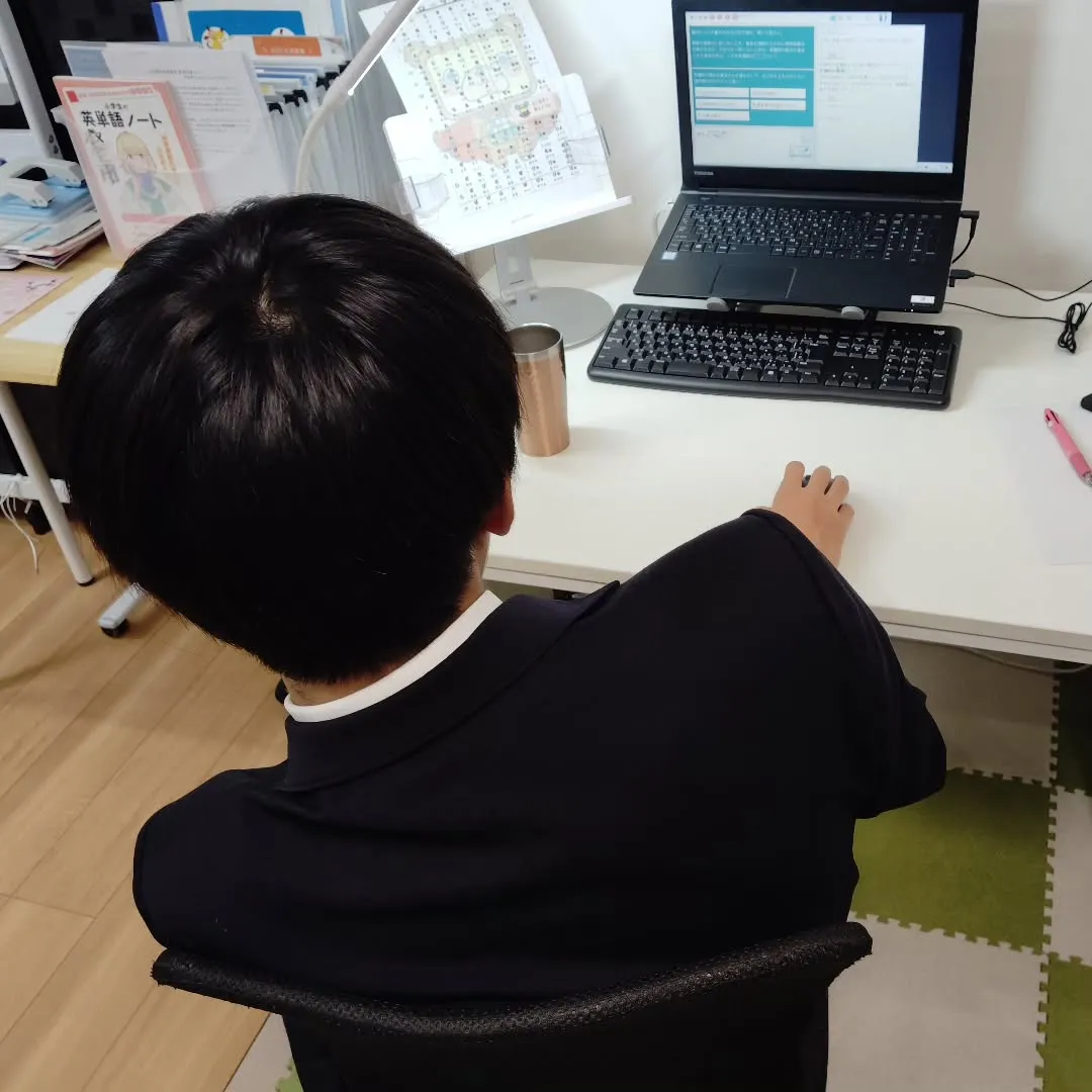 ポッキーの日に、ポッキー食べてない！！💦火曜日15:20〜は...