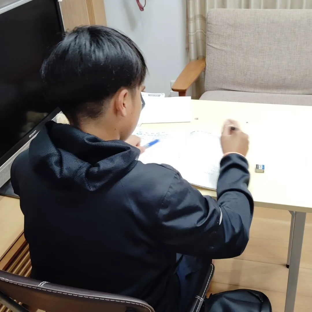期末テストまっしぐら!水曜日18:40〜は学習教室edu_b...