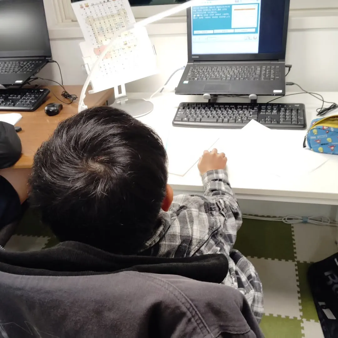 安岡中期末テストスタート！山の田中期末テスト終了！火曜日15...