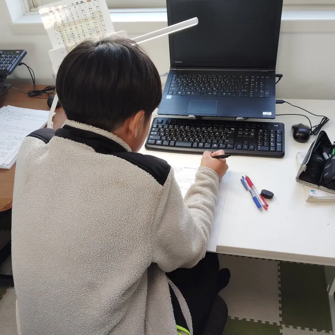 3連休初日の朝9:00〜は学習教室edu_bridgeの日!...