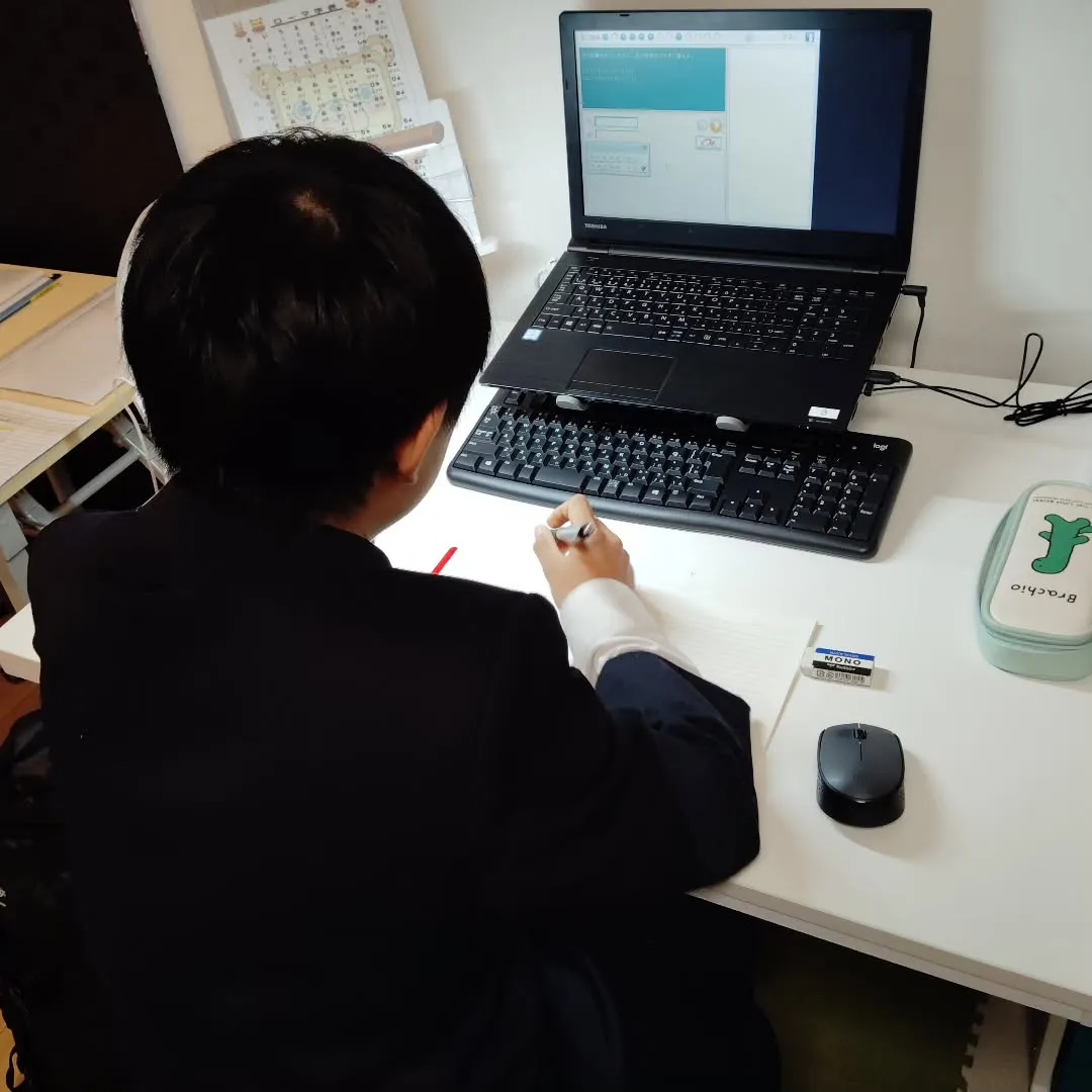 友だちに助けられ…水曜日18:40〜はバレッドキッズ安岡教室...