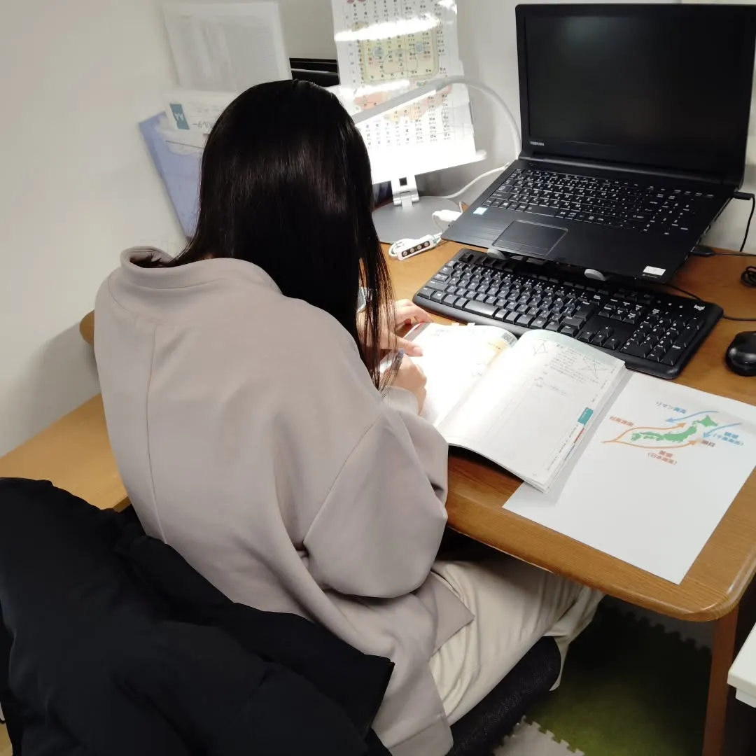 今の時間こそ大切に！！木曜日17:20〜は学習教室edu_b...