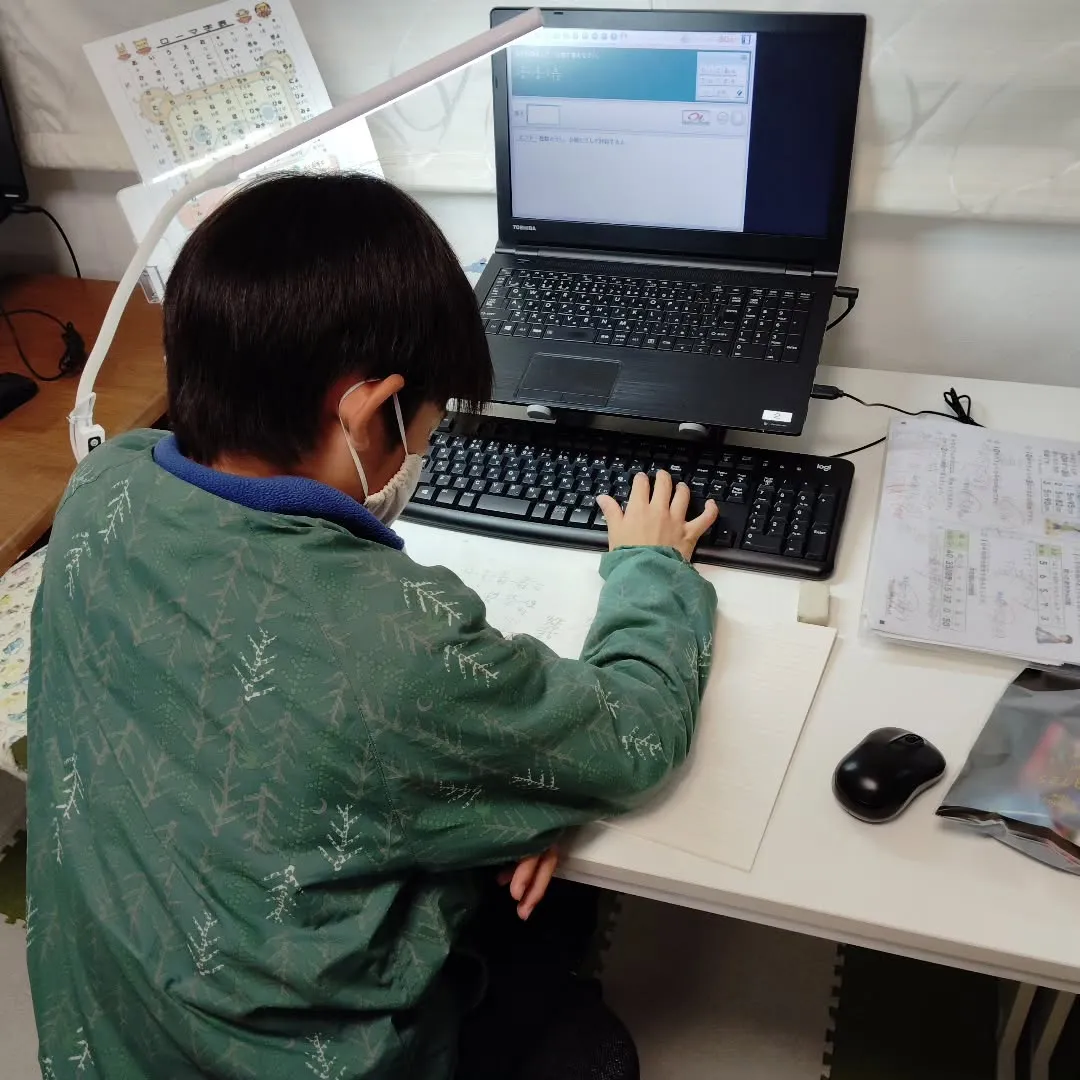 ふんわり上がったパス→センタリング→シュート！木曜日17:2...