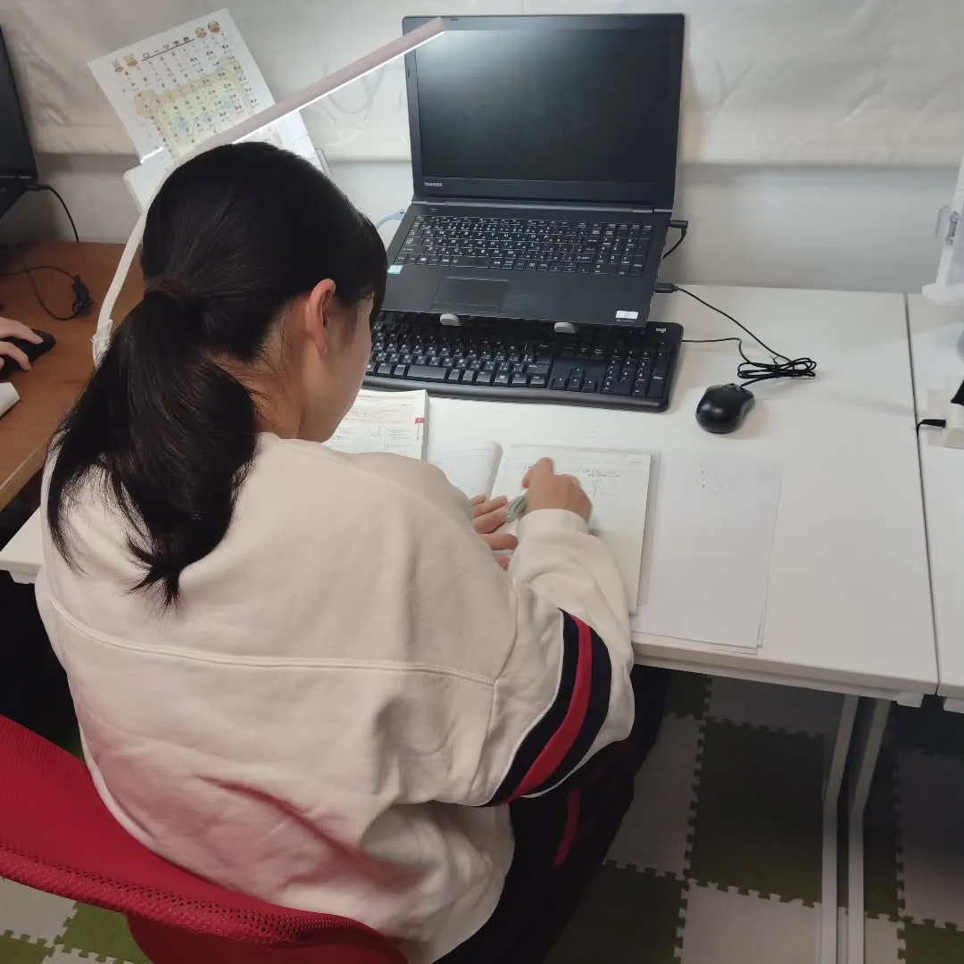 ふんわり上がったパス→センタリング→シュート！木曜日17:2...