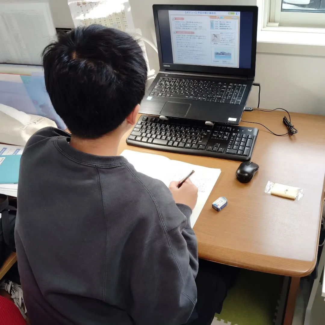 仕事始め！５日月曜日の9:20〜は学習教室edu_bridg...