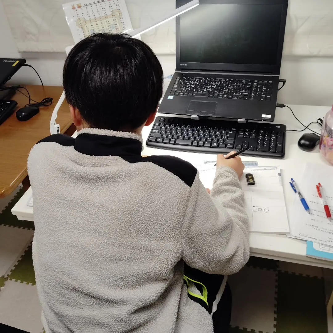 三連休初日の土曜日14:00〜は、学習教室edu_bridg...