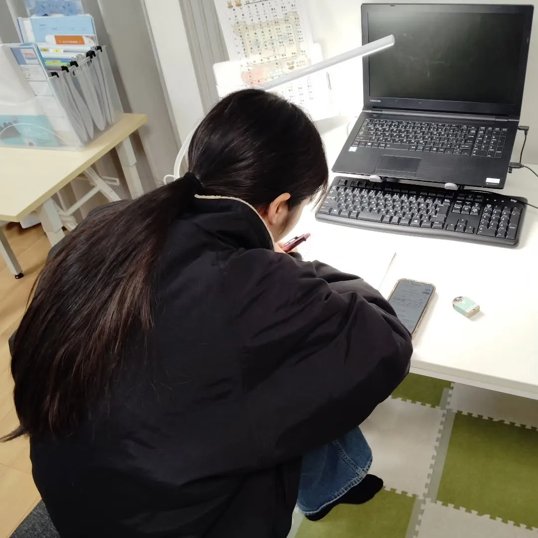 小さなことからコツコツと！月曜日18:00〜は学習教室edu...