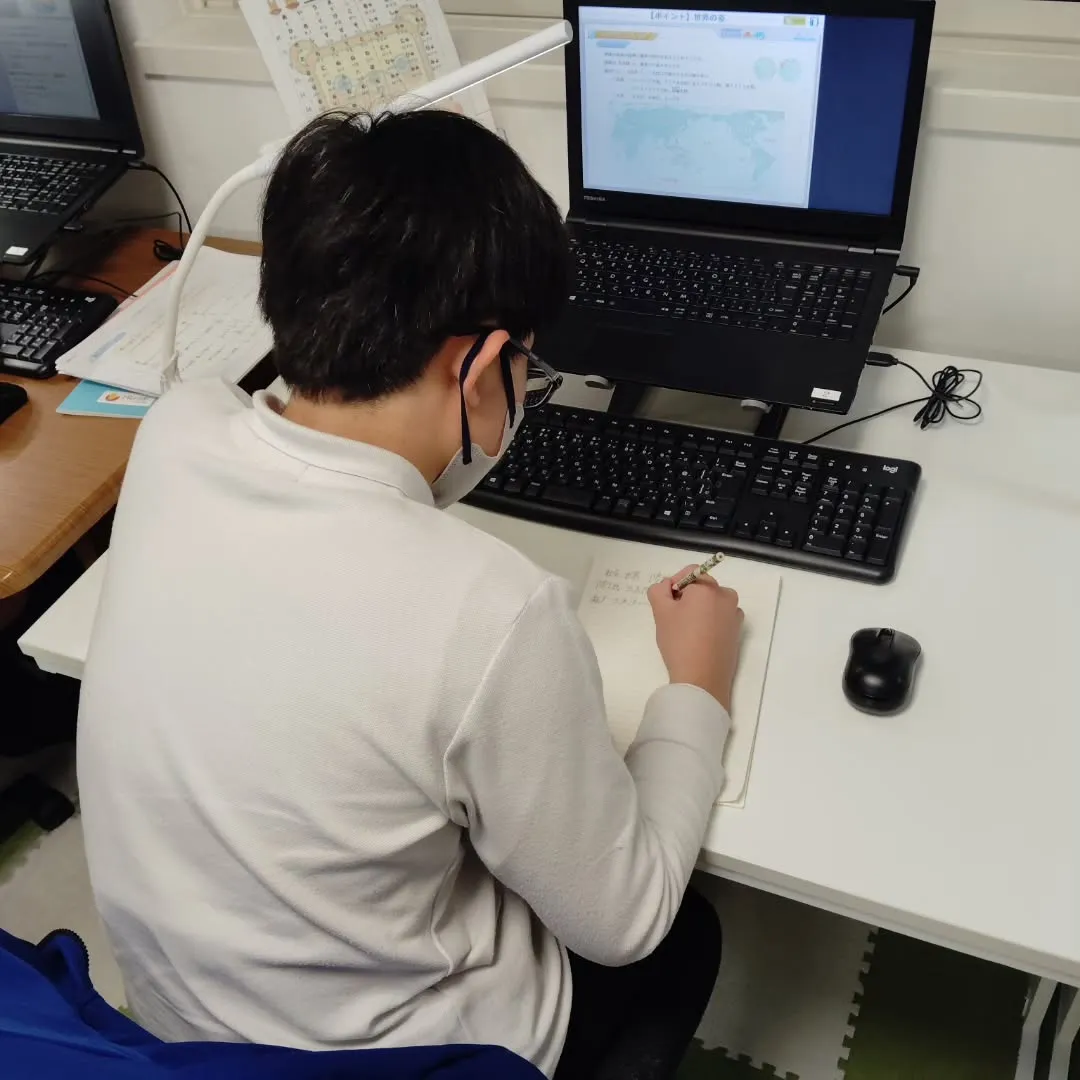 数学特化コースの無料体験実施！の木曜日17:20〜は学習教室...