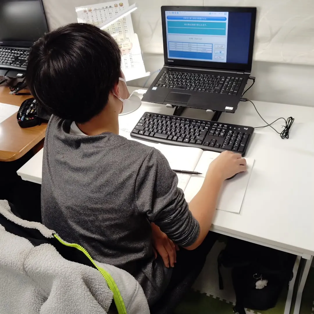 小６さん、今日から学習スタート！火曜日は15:20〜、水曜日...