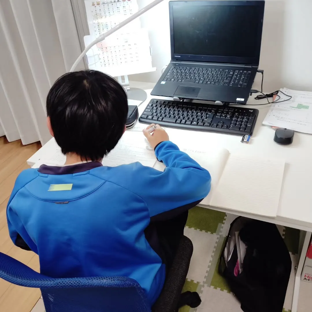 ２月のエントランスはバレンタイン！金曜日18:40〜は学習教...