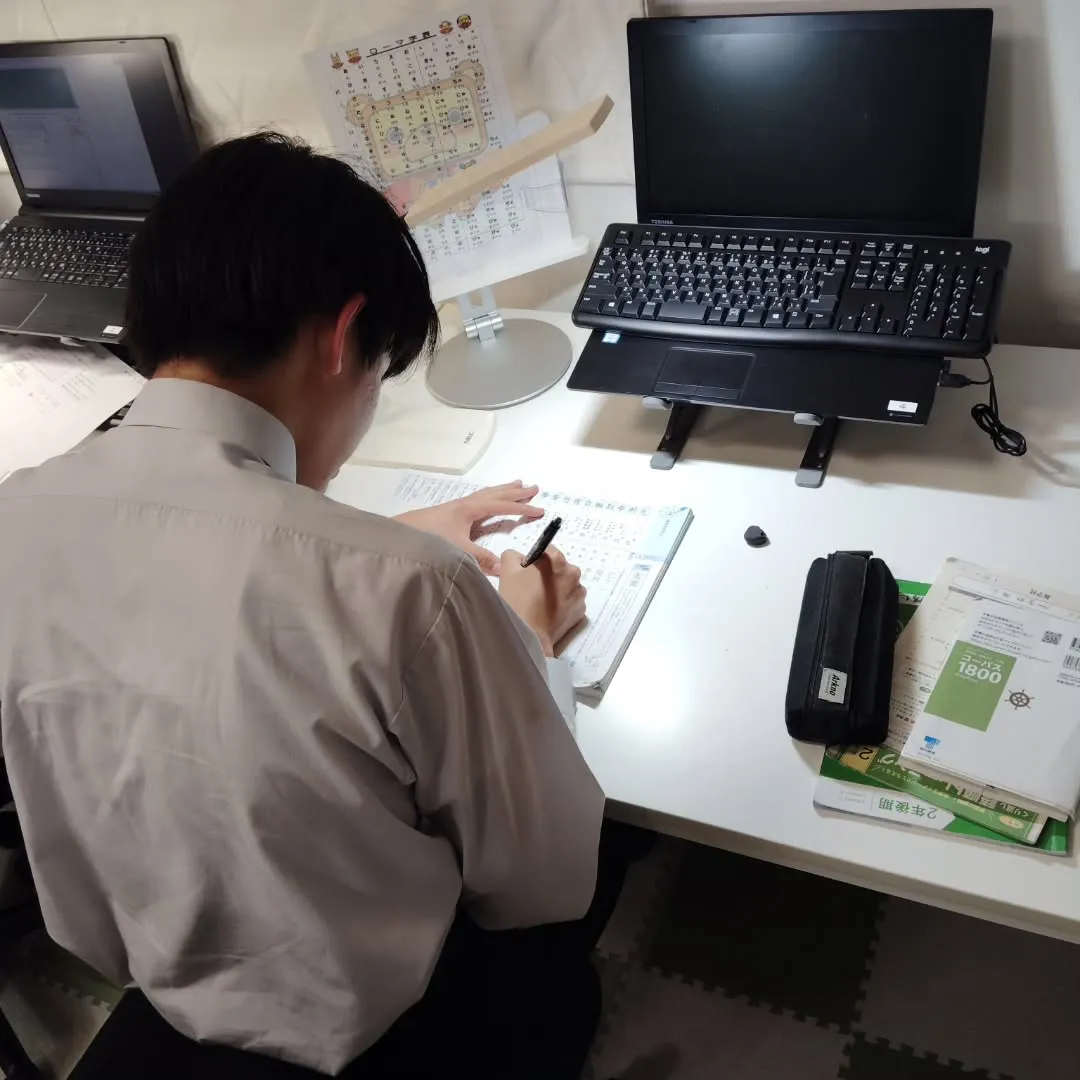 ２月のエントランスはバレンタイン！金曜日18:40〜は学習教...