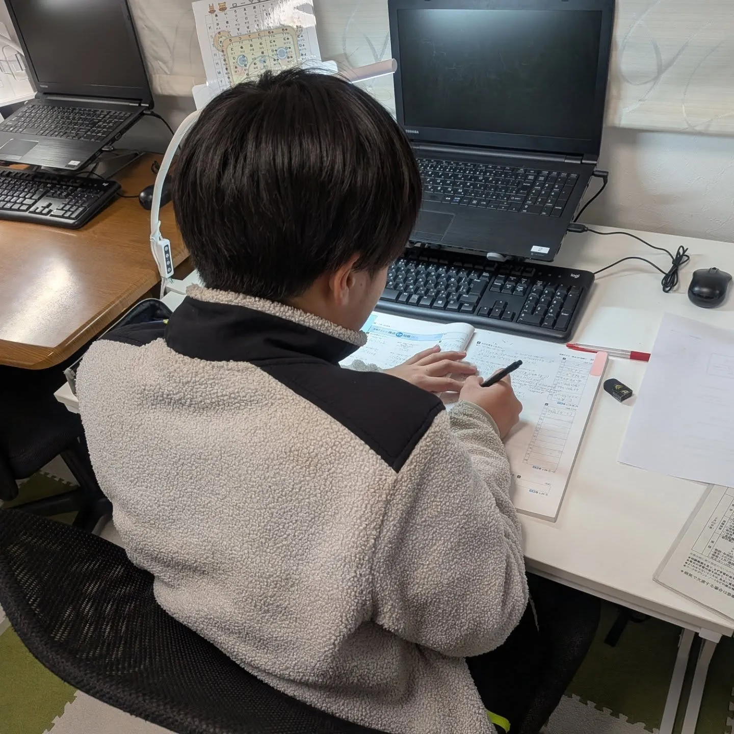 共に成長！金曜日18:40〜は学習教室edu_bridgeの...