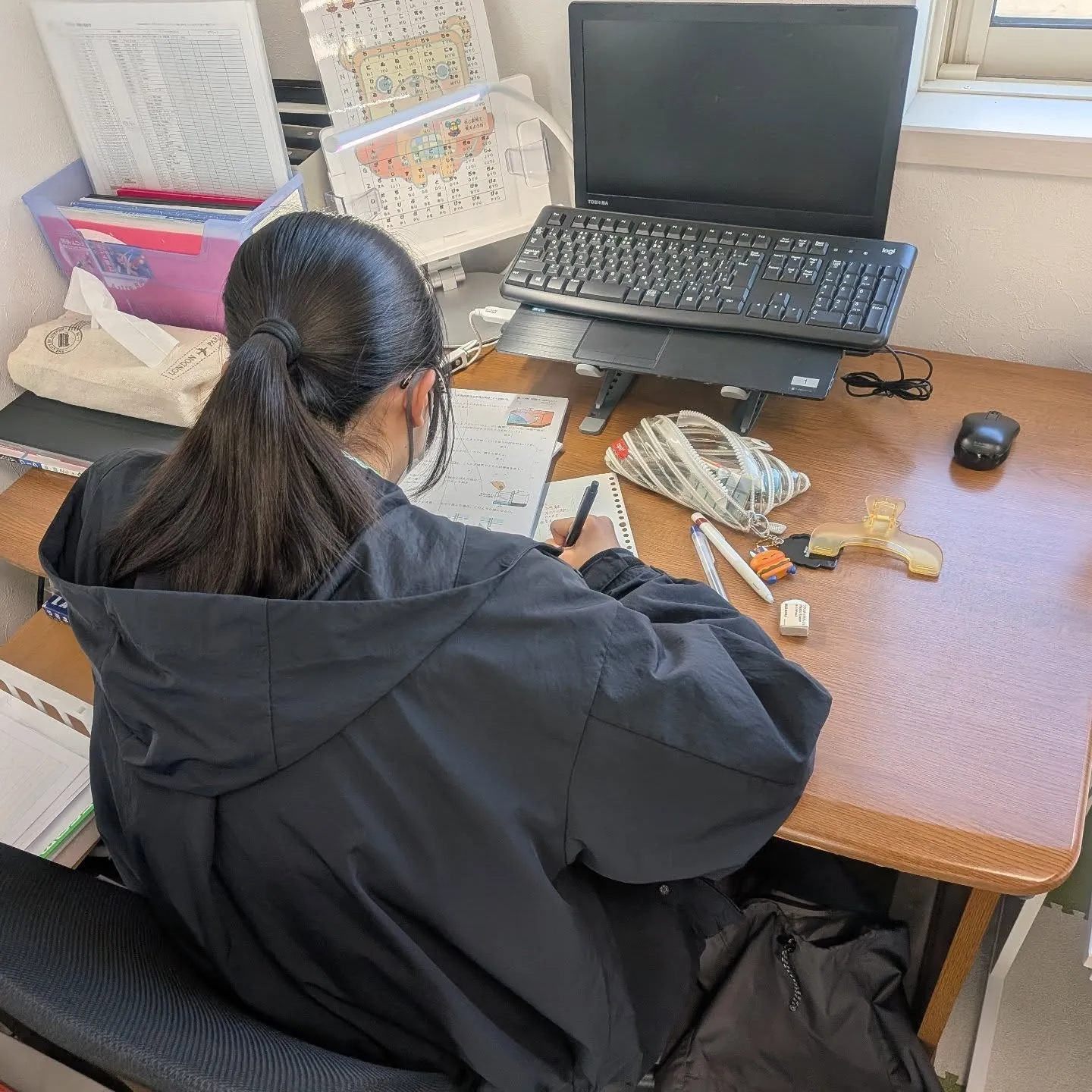 バレンタインデーで子どもたちには配ったのは、分厚い試験対策プ...